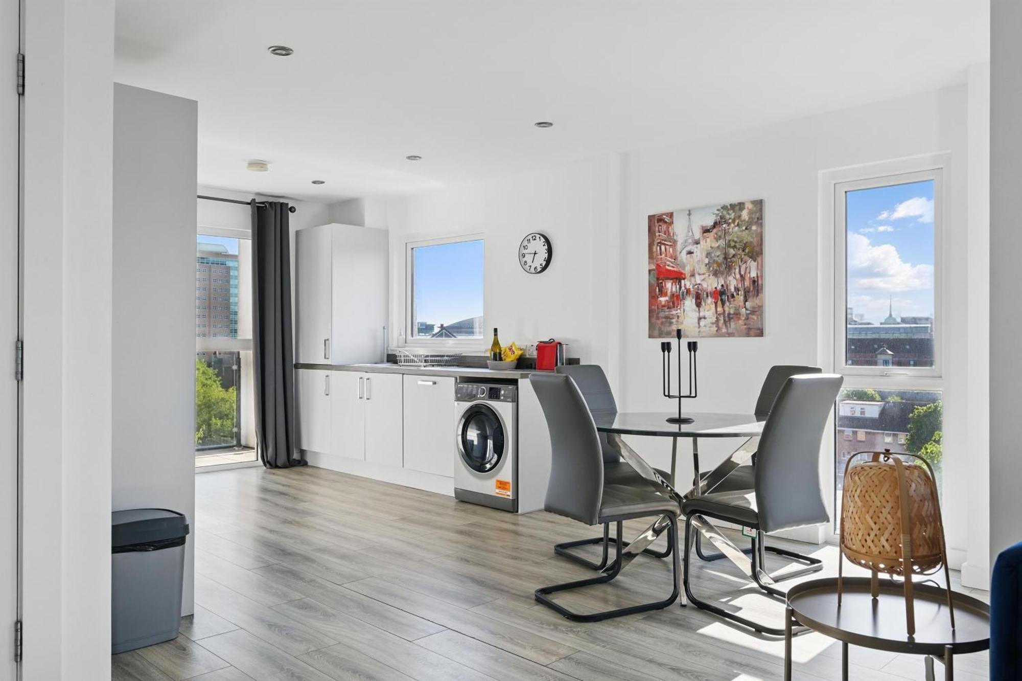 Central Belfast Apartments Sandford Εξωτερικό φωτογραφία